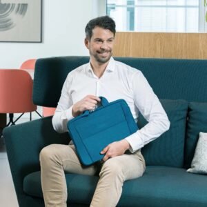 Eco Slim Case BASE 13-14.1 Blue - Image 12